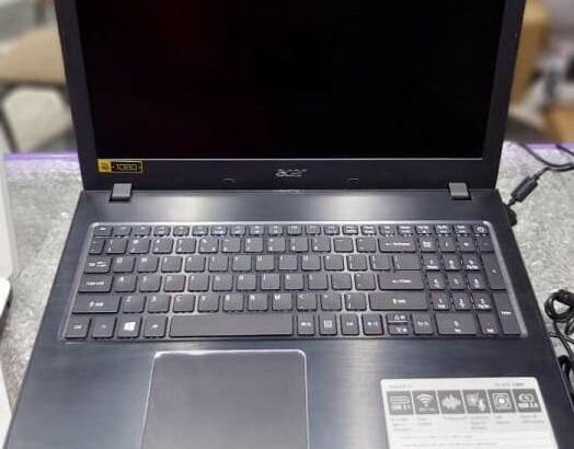 Laptop Acer E5-575-33Bm